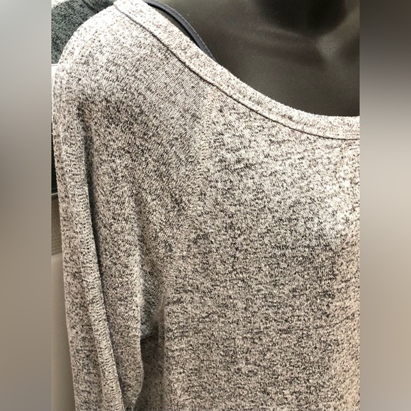 GAP FACTORY LONG SLEEVE BOAT NECK SZ SMALL - Picture 4 of 13